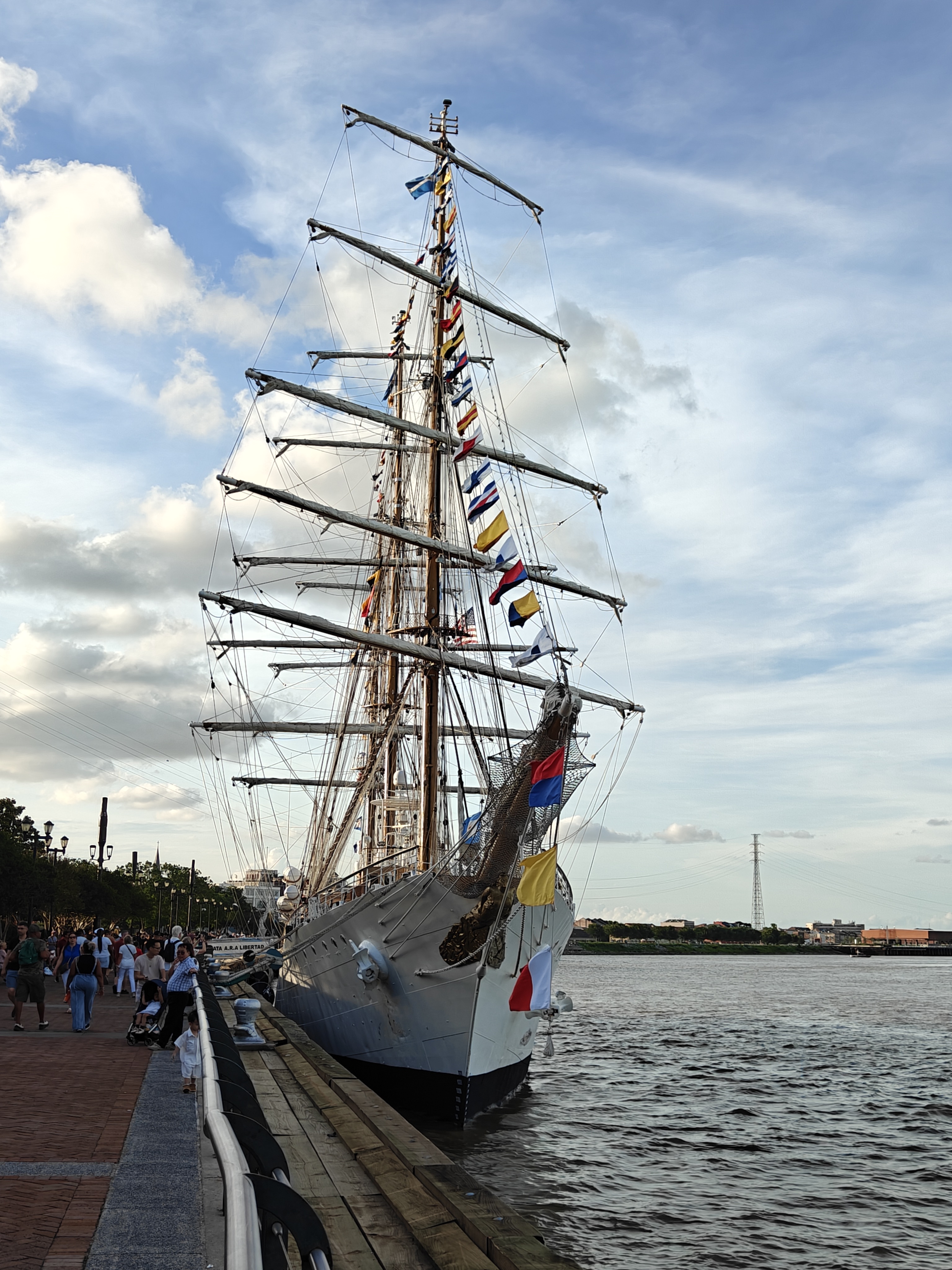 the tallship ARA Libertad